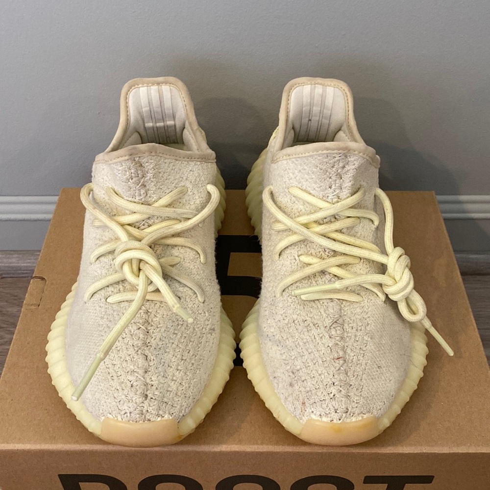 Yeezy Boost 350 V2 Cream/butter Sneakers
